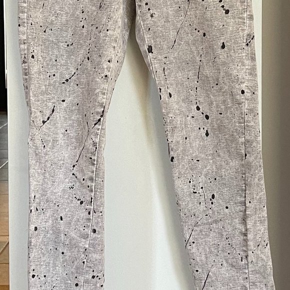 Skinny jeans - Picture 2 of 3